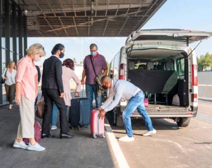 <p style="font-family: 'Poppins', sans-serif; font-weight: 700; font-size:24px;">AIRPORT SHUTTLE
</p>